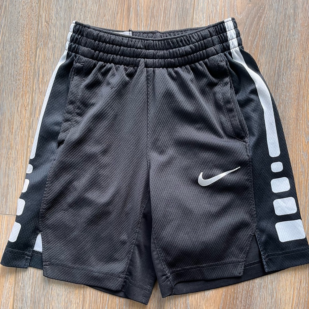 Black Nike gym shorts